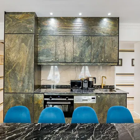 Merveil - Luxury -champs Elysees- Ponthieu I パリ